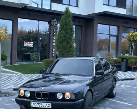 БМВ 5 Серия, объемом двигателя 2.5 л и пробегом 300 тыс. км за 3600 $, фото 1 на Automoto.ua