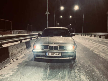 БМВ 5 Серия 1990 в Носовке на Automoto.ua БМВ 5 Серия, объемом двигателя 2 л и пробегом 357 тыс. км за 2700 $, фото 1 на Automoto.ua