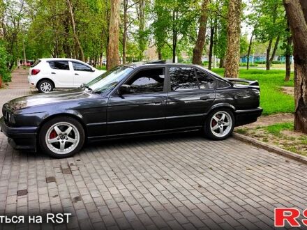 БМВ 5 Серія, об'ємом двигуна 2 л та пробігом 360 тис. км за 3100 $, фото 1 на Automoto.ua
