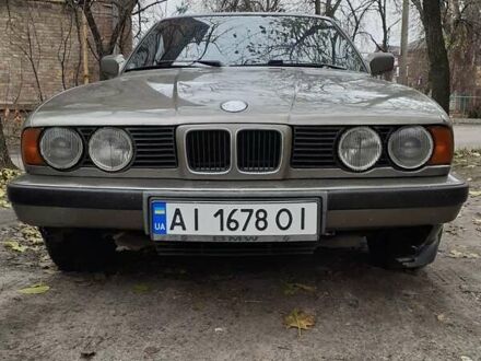 БМВ 5 Серия, объемом двигателя 2.5 л и пробегом 400 тыс. км за 3300 $, фото 1 на Automoto.ua