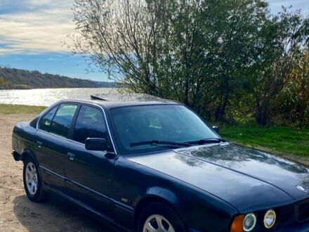 БМВ 5 Серия, объемом двигателя 2.2 л и пробегом 0 тыс. км за 2000 $, фото 1 на Automoto.ua