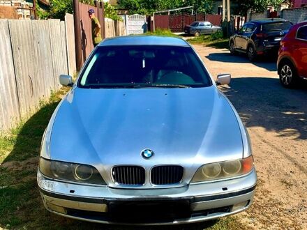 БМВ 5 Серія, об'ємом двигуна 2 л та пробігом 480 тис. км за 3300 $, фото 1 на Automoto.ua