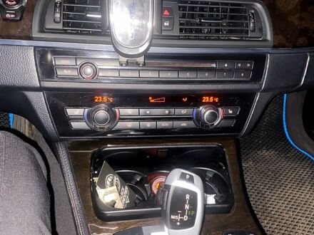 БМВ 5 Серия, объемом двигателя 2 л и пробегом 242 тыс. км за 10500 $, фото 1 на Automoto.ua