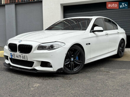 БМВ 5 Серия, объемом двигателя 3 л и пробегом 217 тыс. км за 18600 $, фото 1 на Automoto.ua