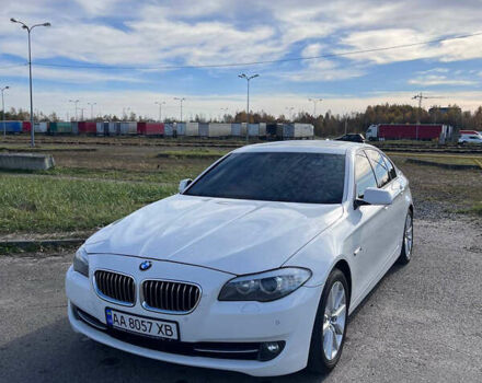 БМВ 5 Серія, об'ємом двигуна 3 л та пробігом 215 тис. км за 13500 $, фото 1 на Automoto.ua