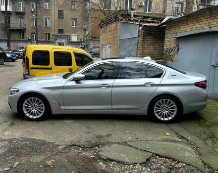 БМВ 5 Серия, объемом двигателя 2 л и пробегом 112 тыс. км за 30000 $, фото 1 на Automoto.ua