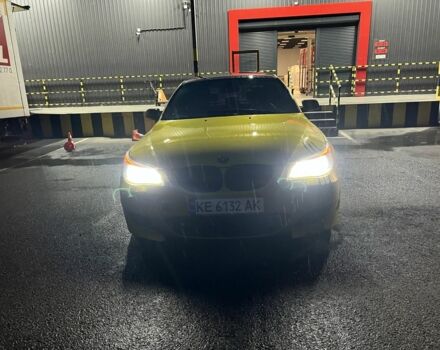 Желтый БМВ 5 Серия, объемом двигателя 2.5 л и пробегом 350 тыс. км за 6500 $, фото 1 на Automoto.ua