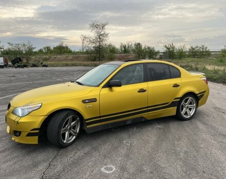 Желтый БМВ 5 Серия, объемом двигателя 2.5 л и пробегом 350 тыс. км за 6500 $, фото 4 на Automoto.ua