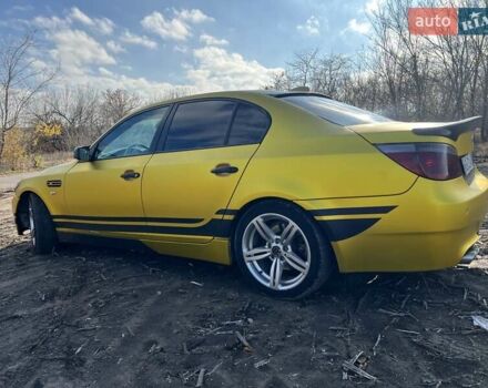 Желтый БМВ 5 Серия, объемом двигателя 2.5 л и пробегом 365 тыс. км за 6500 $, фото 5 на Automoto.ua