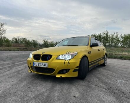 Желтый БМВ 5 Серия, объемом двигателя 2.5 л и пробегом 350 тыс. км за 6500 $, фото 3 на Automoto.ua