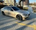 Желтый БМВ 5 Серия, объемом двигателя 3 л и пробегом 400 тыс. км за 6300 $, фото 1 на Automoto.ua