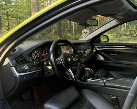 Желтый БМВ 5 Серия, объемом двигателя 3 л и пробегом 264 тыс. км за 19000 $, фото 10 на Automoto.ua