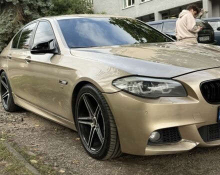 Желтый БМВ 5 Серия, объемом двигателя 2 л и пробегом 251 тыс. км за 14000 $, фото 4 на Automoto.ua