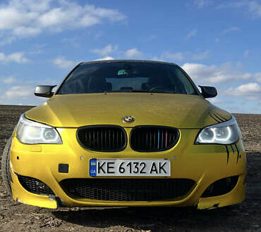 Желтый БМВ 5 Серия, объемом двигателя 2.5 л и пробегом 365 тыс. км за 6500 $, фото 1 на Automoto.ua