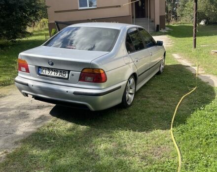 Серый БМВ 5 Серия, объемом двигателя 2 л и пробегом 3 тыс. км за 3800 $, фото 1 на Automoto.ua