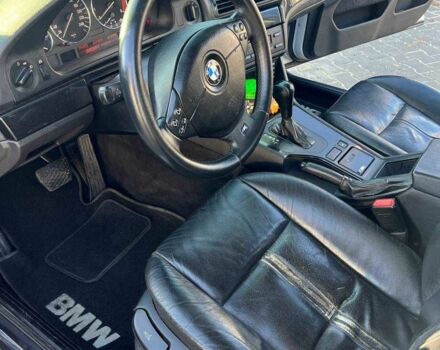 Серый БМВ 5 Серия, объемом двигателя 2.5 л и пробегом 300 тыс. км за 3500 $, фото 7 на Automoto.ua