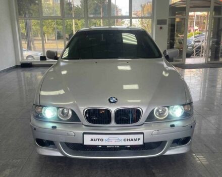 Серый БМВ 5 Серия, объемом двигателя 2.5 л и пробегом 300 тыс. км за 3500 $, фото 1 на Automoto.ua