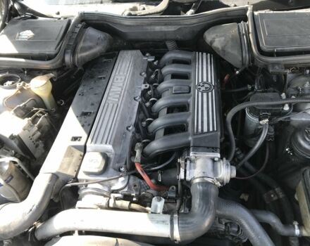 Сірий БМВ 5 Серія, об'ємом двигуна 2.5 л та пробігом 450 тис. км за 3700 $, фото 6 на Automoto.ua