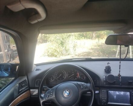 Серый БМВ 5 Серия, объемом двигателя 2.9 л и пробегом 300 тыс. км за 4100 $, фото 3 на Automoto.ua