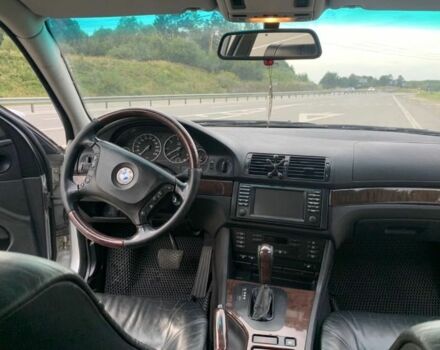 Серый БМВ 5 Серия, объемом двигателя 2.9 л и пробегом 400 тыс. км за 4500 $, фото 2 на Automoto.ua