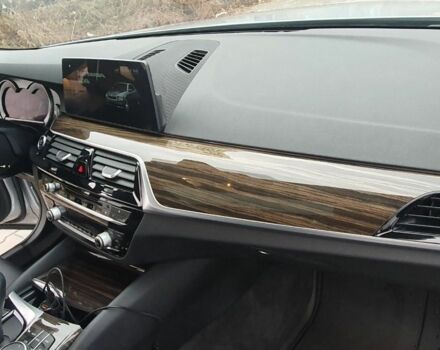 Серый БМВ 5 Серия, объемом двигателя 2 л и пробегом 120 тыс. км за 24800 $, фото 8 на Automoto.ua