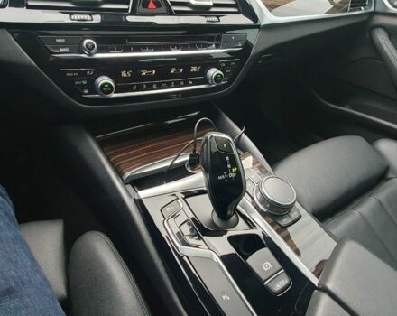 Серый БМВ 5 Серия, объемом двигателя 2 л и пробегом 120 тыс. км за 24800 $, фото 12 на Automoto.ua