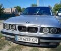 Серый БМВ 5 Серия, объемом двигателя 2 л и пробегом 175 тыс. км за 3200 $, фото 1 на Automoto.ua