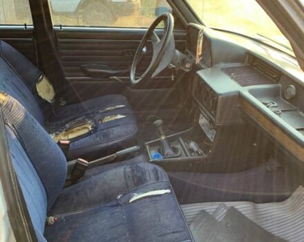 Серый БМВ 5 Серия, объемом двигателя 2 л и пробегом 2 тыс. км за 750 $, фото 6 на Automoto.ua