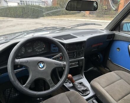 Серый БМВ 5 Серия, объемом двигателя 2.8 л и пробегом 300 тыс. км за 1200 $, фото 17 на Automoto.ua