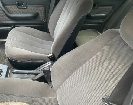 Серый БМВ 5 Серия, объемом двигателя 1.8 л и пробегом 291 тыс. км за 950 $, фото 5 на Automoto.ua