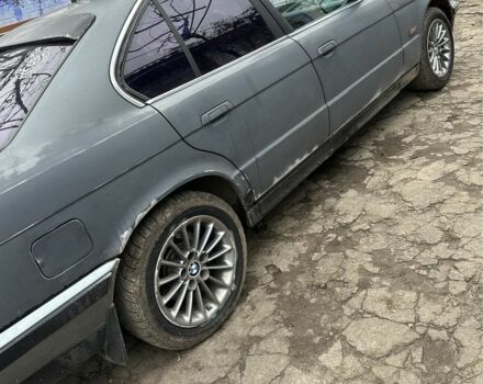 Серый БМВ 5 Серия, объемом двигателя 2.5 л и пробегом 384 тыс. км за 2000 $, фото 2 на Automoto.ua