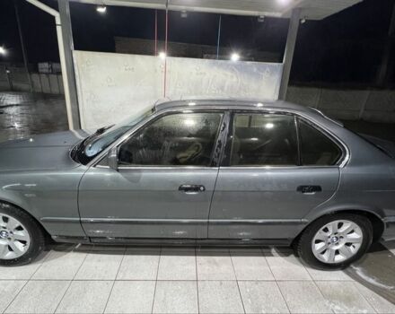 Серый БМВ 5 Серия, объемом двигателя 2.5 л и пробегом 299 тыс. км за 2499 $, фото 2 на Automoto.ua