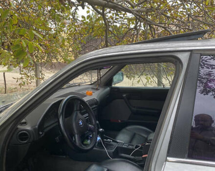 Серый БМВ 5 Серия, объемом двигателя 3 л и пробегом 450 тыс. км за 2200 $, фото 2 на Automoto.ua