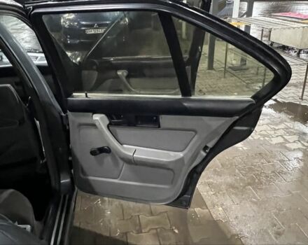 Серый БМВ 5 Серия, объемом двигателя 2.5 л и пробегом 299 тыс. км за 2499 $, фото 6 на Automoto.ua