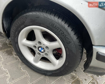 Серый БМВ 5 Серия, объемом двигателя 2.5 л и пробегом 300 тыс. км за 1250 $, фото 10 на Automoto.ua