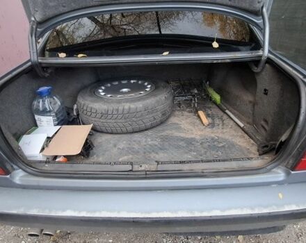 Серый БМВ 5 Серия, объемом двигателя 2 л и пробегом 360 тыс. км за 2500 $, фото 7 на Automoto.ua