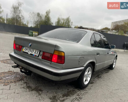 Серый БМВ 5 Серия, объемом двигателя 2.5 л и пробегом 300 тыс. км за 1250 $, фото 7 на Automoto.ua