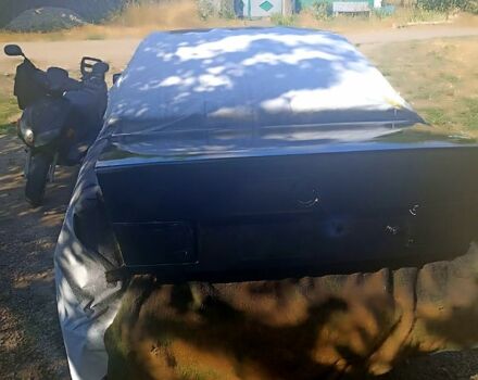 Серый БМВ 5 Серия, объемом двигателя 2 л и пробегом 300 тыс. км за 2000 $, фото 3 на Automoto.ua