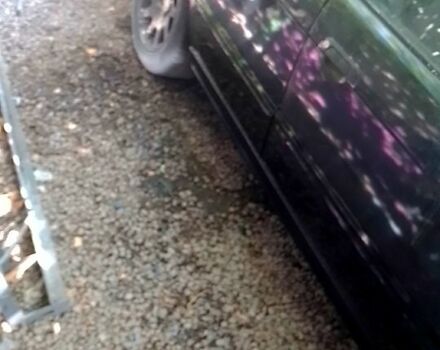 Серый БМВ 5 Серия, объемом двигателя 2 л и пробегом 300 тыс. км за 2000 $, фото 4 на Automoto.ua