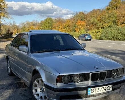 Серый БМВ 5 Серия, объемом двигателя 2.5 л и пробегом 350 тыс. км за 2300 $, фото 1 на Automoto.ua