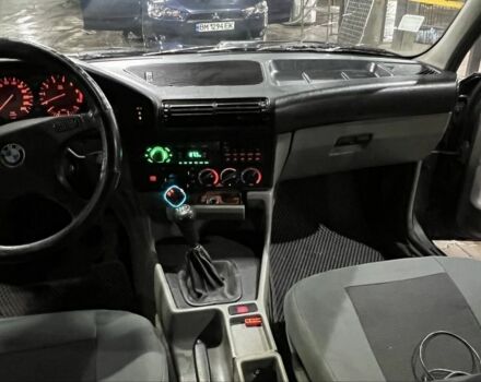 Серый БМВ 5 Серия, объемом двигателя 2.5 л и пробегом 299 тыс. км за 2499 $, фото 8 на Automoto.ua