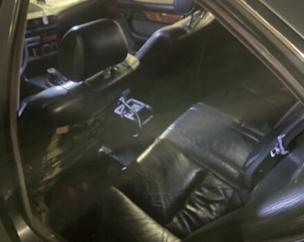 Серый БМВ 5 Серия, объемом двигателя 2 л и пробегом 332 тыс. км за 1899 $, фото 6 на Automoto.ua