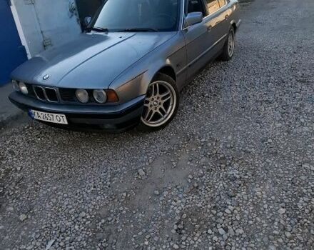 Серый БМВ 5 Серия, объемом двигателя 2 л и пробегом 360 тыс. км за 2500 $, фото 1 на Automoto.ua