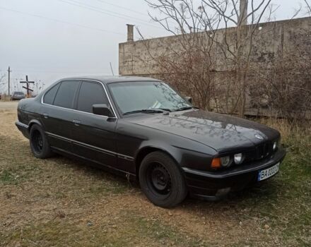 Серый БМВ 5 Серия, объемом двигателя 2 л и пробегом 300 тыс. км за 1600 $, фото 4 на Automoto.ua