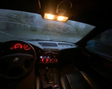 Серый БМВ 5 Серия, объемом двигателя 2.5 л и пробегом 350 тыс. км за 2300 $, фото 3 на Automoto.ua