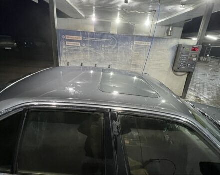 Серый БМВ 5 Серия, объемом двигателя 2.5 л и пробегом 299 тыс. км за 2499 $, фото 4 на Automoto.ua