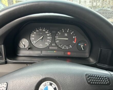 Серый БМВ 5 Серия, объемом двигателя 2 л и пробегом 310 тыс. км за 1750 $, фото 15 на Automoto.ua