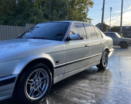 Сірий БМВ 5 Серія, об'ємом двигуна 2 л та пробігом 500 тис. км за 2999 $, фото 3 на Automoto.ua