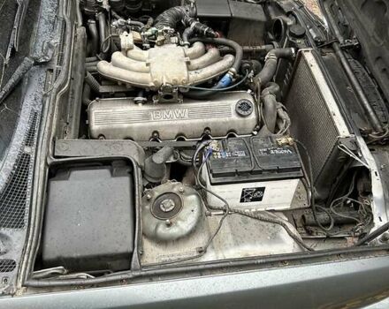 Серый БМВ 5 Серия, объемом двигателя 2 л и пробегом 310 тыс. км за 1750 $, фото 3 на Automoto.ua