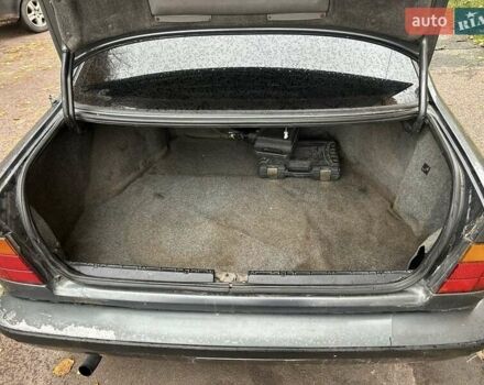 Серый БМВ 5 Серия, объемом двигателя 2 л и пробегом 310 тыс. км за 1750 $, фото 16 на Automoto.ua